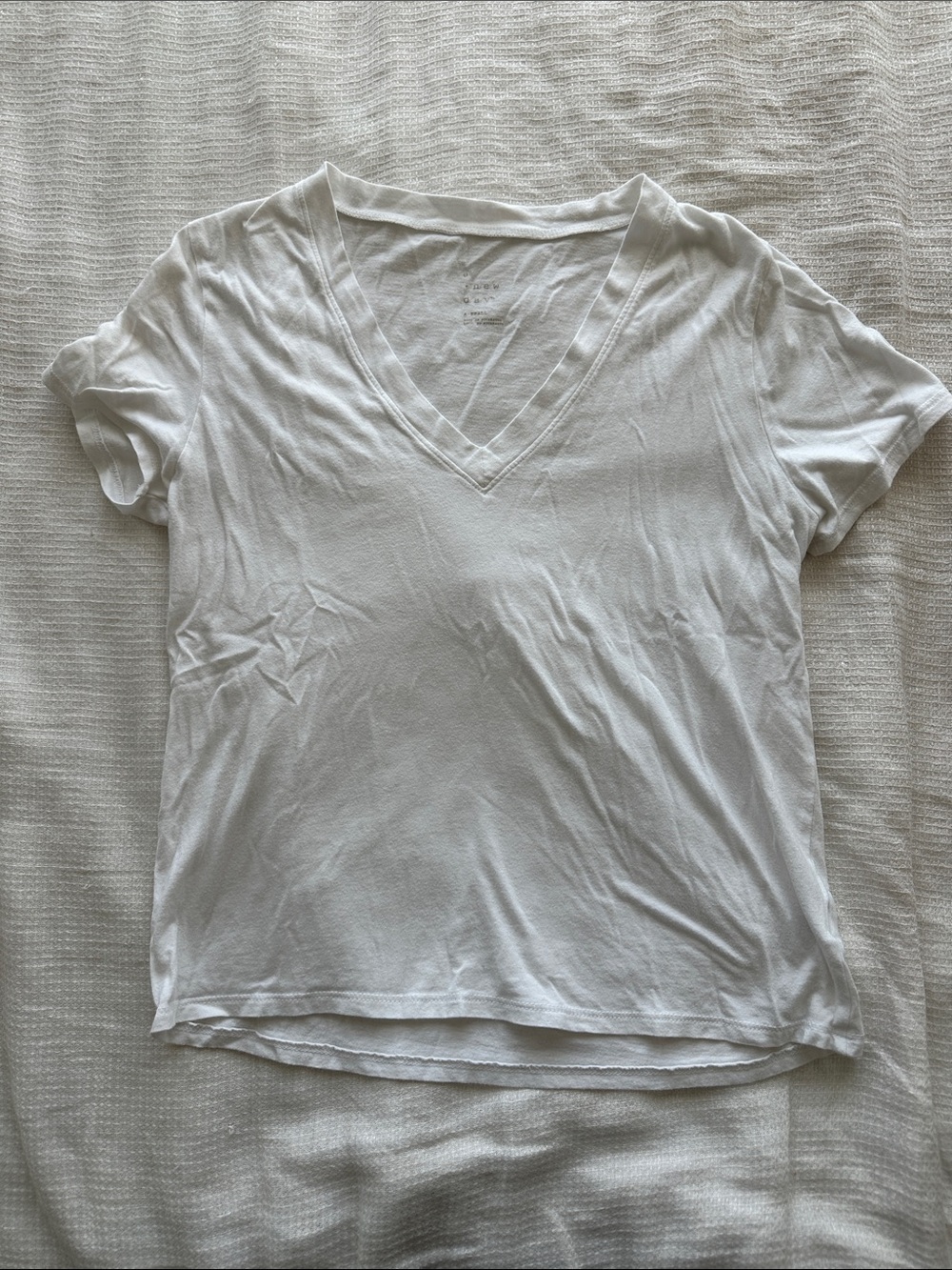 a new day White V-Neck Short Sleeve Tee